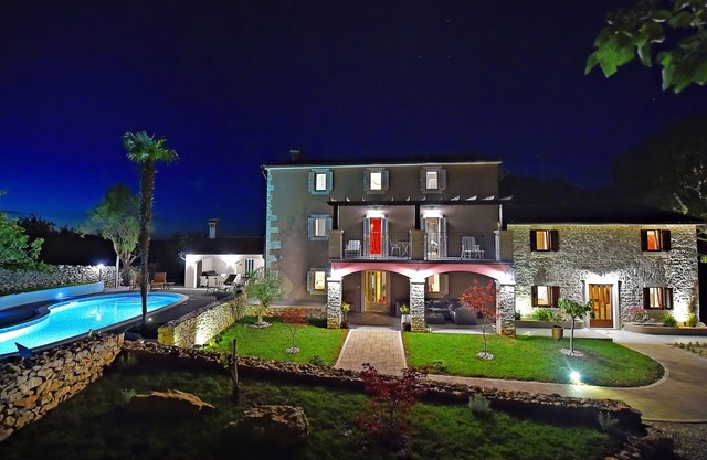 6 bedroom luxurious mediterranean stone villa with pool and spa