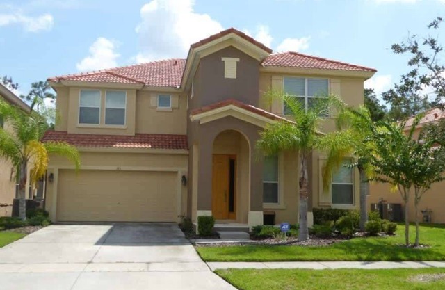 6 Bedroom Vacation Haven at Bella Vida