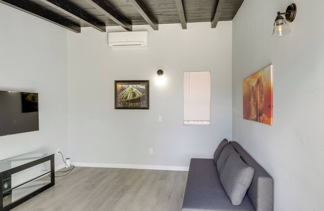 6 Mi to Hiking: Apartment in Frazier Park