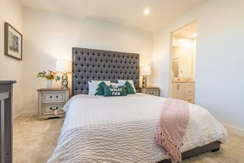 6 Mins to Disney,3 Bedrooms House ,Pool, Wifi