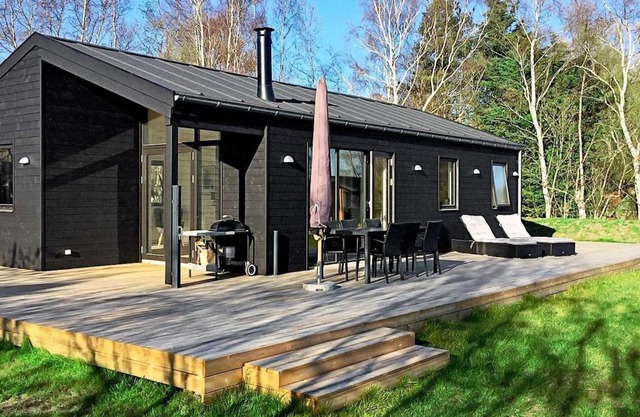 6 person holiday home in Store Fuglede