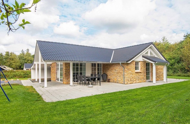 6 person holiday home in Ansager