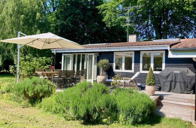 6 person holiday home in Hornbæk-By Traum
