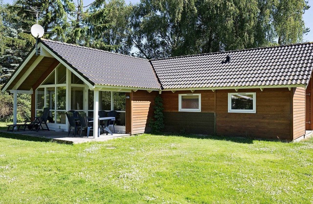 6 person holiday home in Højby-By Traum
