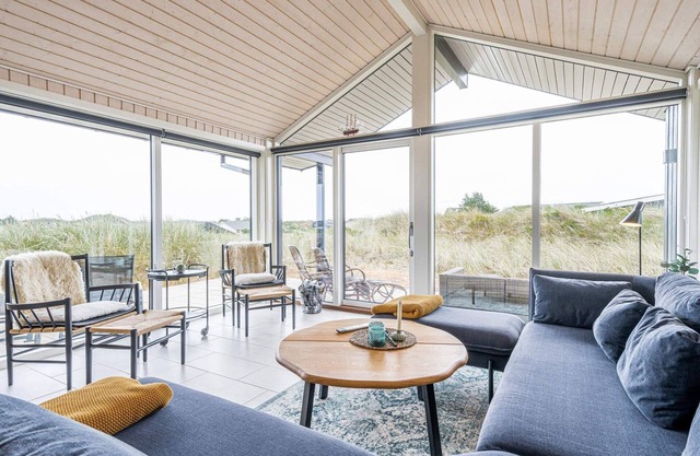 6 person holiday home in Henne