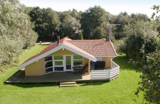 6 person holiday home in Humble-By Traum