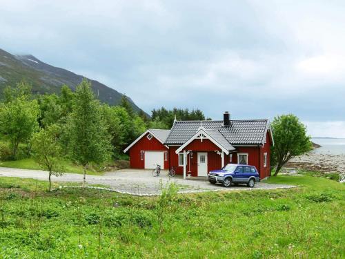 6 person holiday home in Vevelstad-By Traum