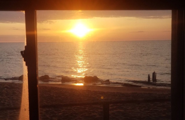 #6 Two bedroom Dog friendly beachfront cabin.