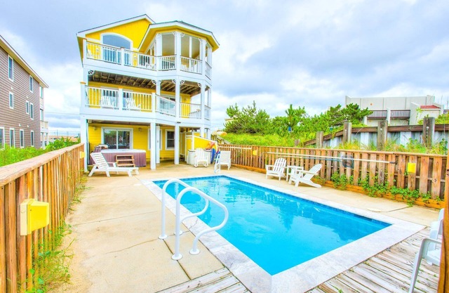 6200 Savannah * Oceanfront