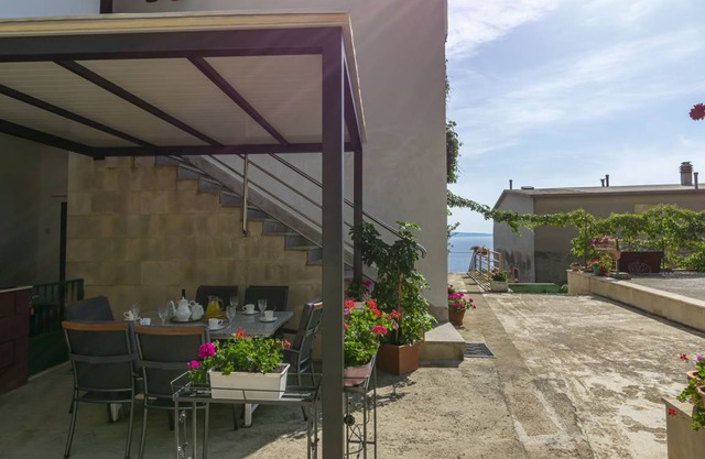 65 m² Apartment ∙ 2 bedrooms ∙ 6 guests