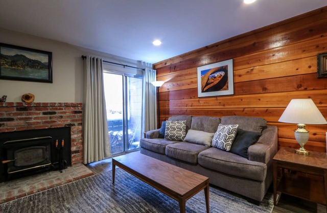 65 m² Condo ∙ 1 bedroom ∙ 4 guests