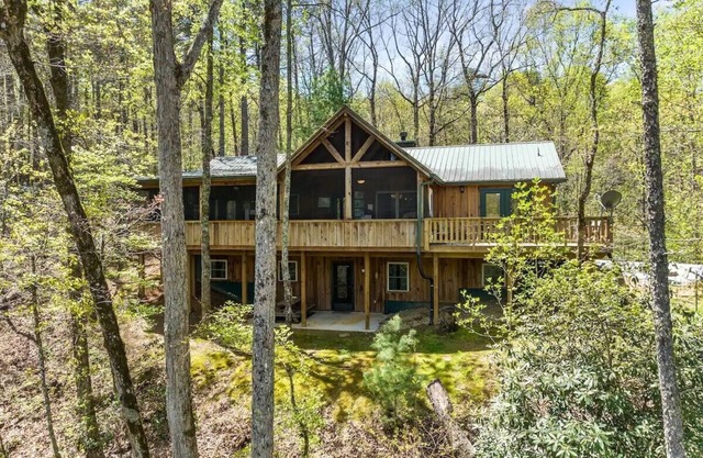 6BDRM Cabin only 10 mins to Alpine Helen/Hot Tub/Firepit/Game Room/Satellite