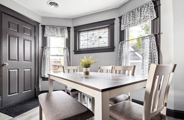 6Br Vacation Spot-Minutes To Niagara Falls Usa