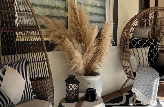 7-Acre Luxury Farmhouse w/Pavilion, Firepits + Near Shopping & Falls Lake