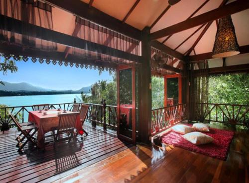 7 Bedroom Seafront Villa Phangan SDV232-By Samui Dream Villas