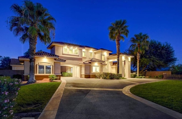 7 bedrooms - Vb court - Tennis court