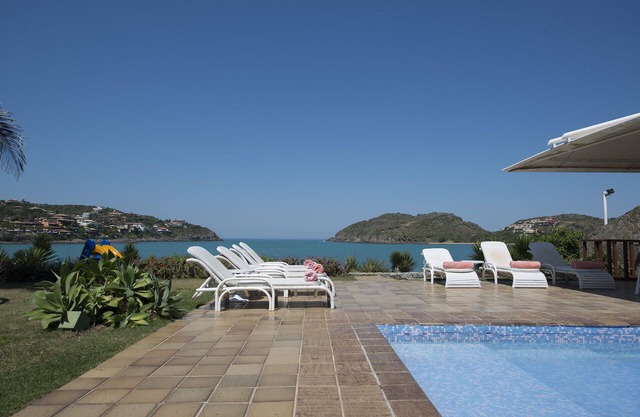 7-suite house by the sea, sleeps up to 18 people