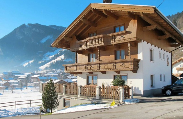70 m² Apartment ∙ 3 bedrooms ∙ 6 guests