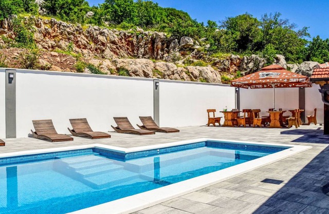 70 m² Apartment ∙ 3 bedrooms ∙ 6 guests