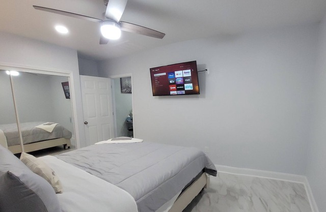 #71 Comarca's in-law one bedroom studio byJoyfull Moments