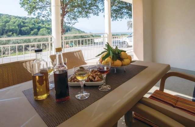 76 m² House ∙ 3 bedrooms ∙ 8 guests