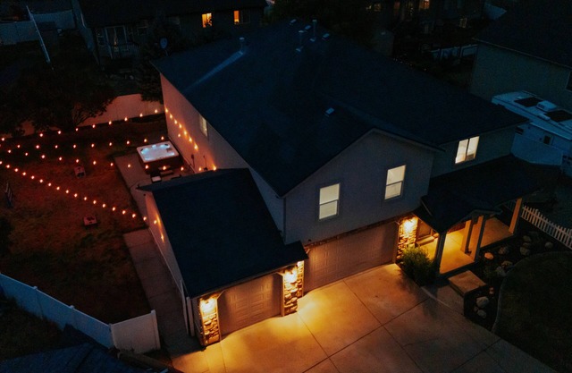 7BR Retreat Sleeps 25 Near Ski & Downtown SLC