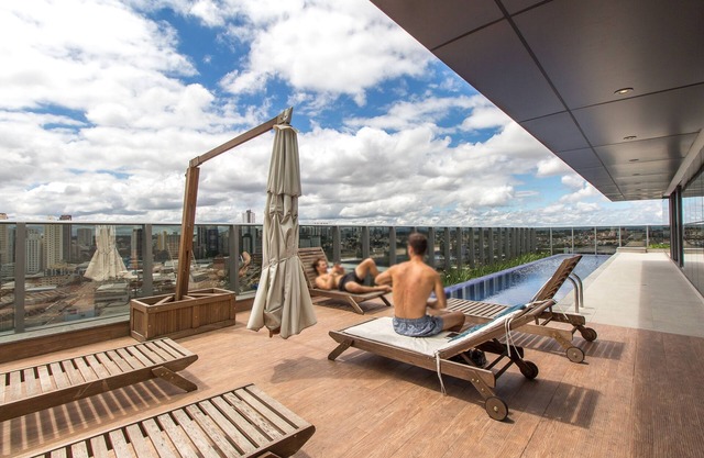 7th Avenue Oxford Residence