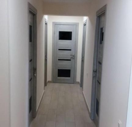 8 Bedrooms Apartments In Khmelnytskyi