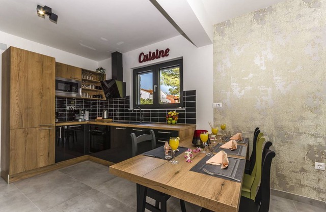 80 m² Apartment ∙ 2 bedrooms ∙ 6 guests