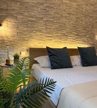 80040GuestHouse