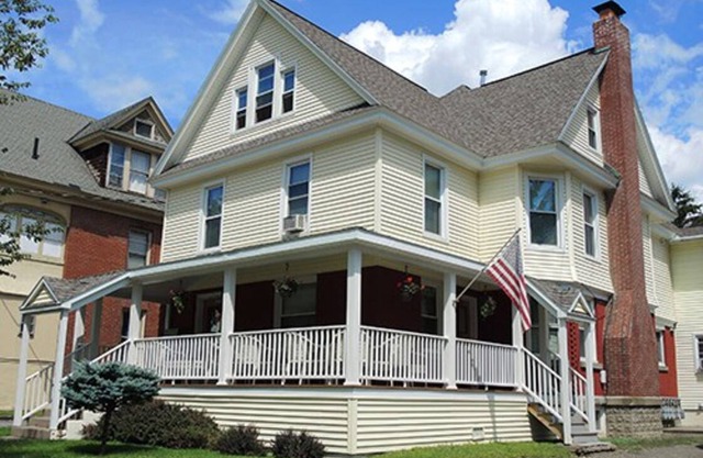 82 m² Apartment ∙ 2 bedrooms ∙ 4 guests