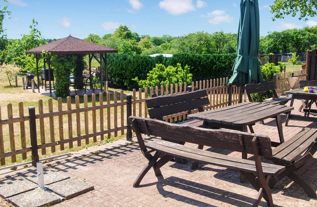 9 bedroom accommodation in Mirow