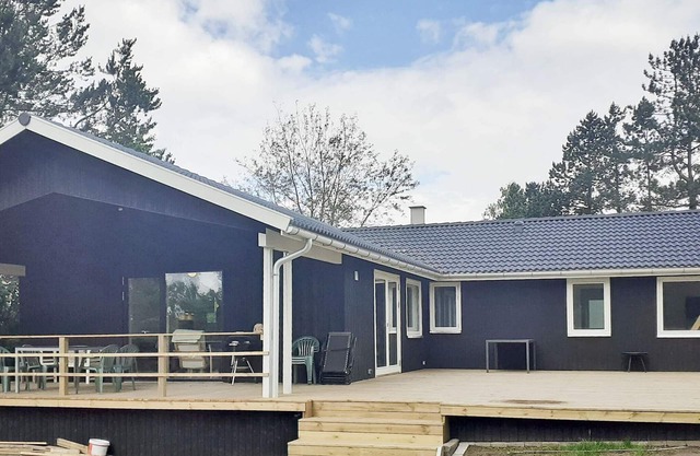 9 person holiday home in Skibby