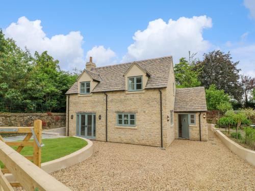 9 Rectory Lane