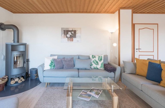 90 m² House ∙ 2 bedrooms ∙ 4 guests