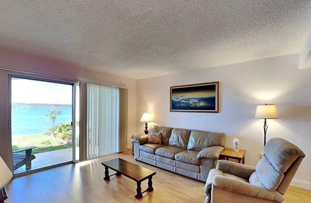 93 m² Condo ∙ 2 bedrooms ∙ 4 guests