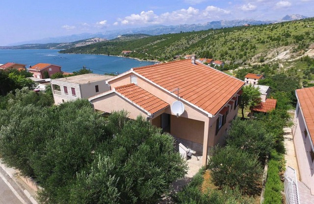 95 m² Accommodation ∙ 3 bedrooms ∙ 8 guests