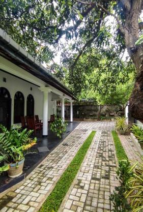 98 Home Lodge Dambulla