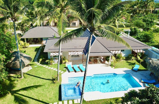 9BR Superb Villa Sun&Soul at Community beach