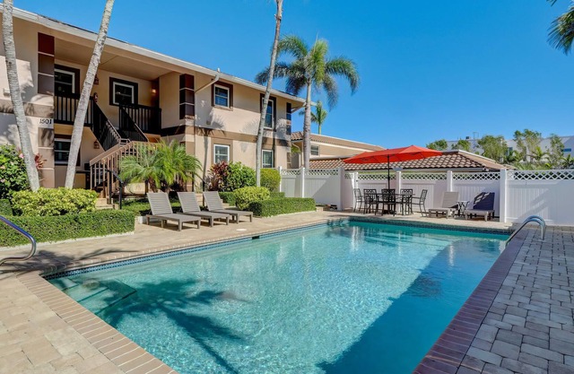 A-1 - Close to Beaches w/Pool and Gulf Access