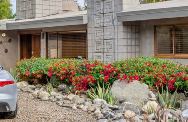 A bit of a Frank Lloyd wright experience nAnd some movie magic mix together n