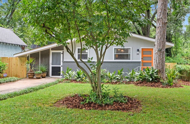 A East Lake/Decatur Mid Century Bungalow