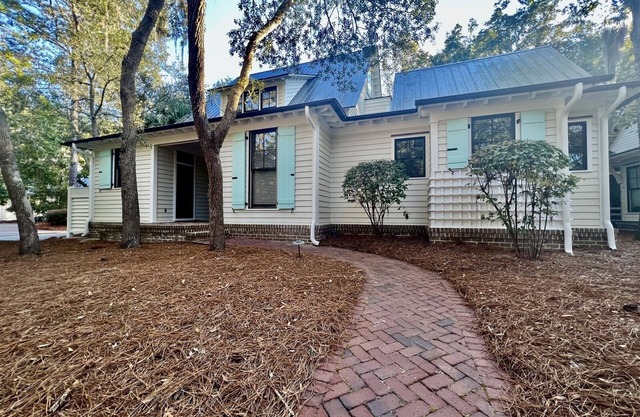 A Fabulous Home in West Wilson - Golf Cart and Bikes Included