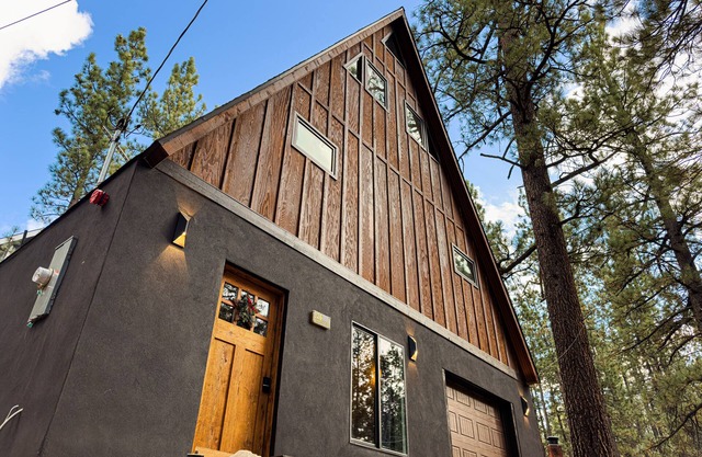 A-Frame Cabin Big Bear, Cozy, Luxury, Forest Access, Brand New, Fiber Internet