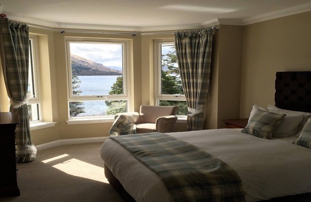 A Ground Floor Apartment that sleeps 4 guests in 2 bedrooms