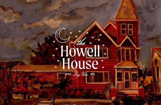 A Large Rustic Farmhouse In Bay View, Wisconsin