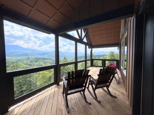 A LeConte Sunrise View