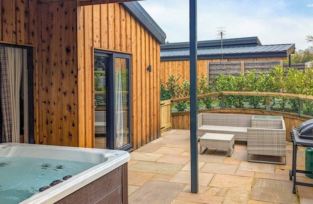 A magnificent bespoke lodge perfect for a family escape with pets.