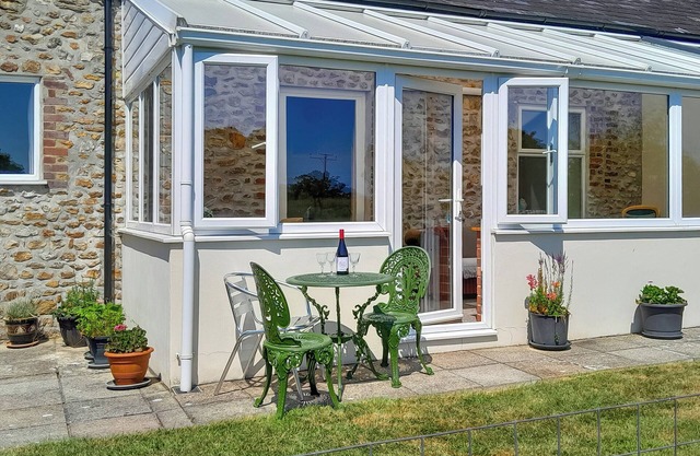 A perfect holiday destination for those wanting to discover Devon and Dorset.