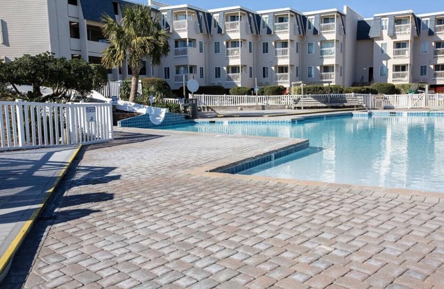 A Place At The Beach Unit 168